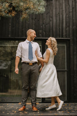 Country-Rustic Linen Wedding Dress