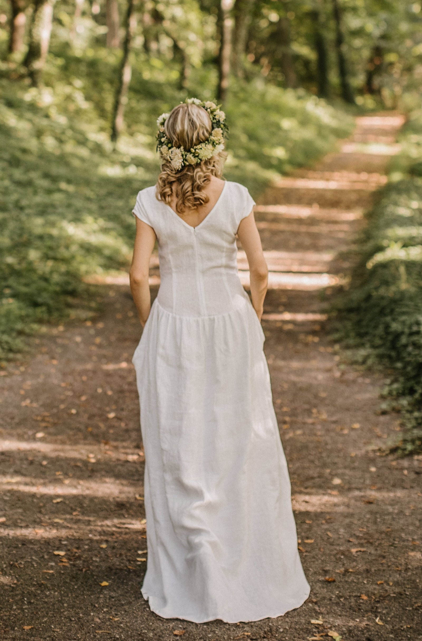 Simple Elegant Linen Wedding Dress. Handcrafted. World Wide Shipping