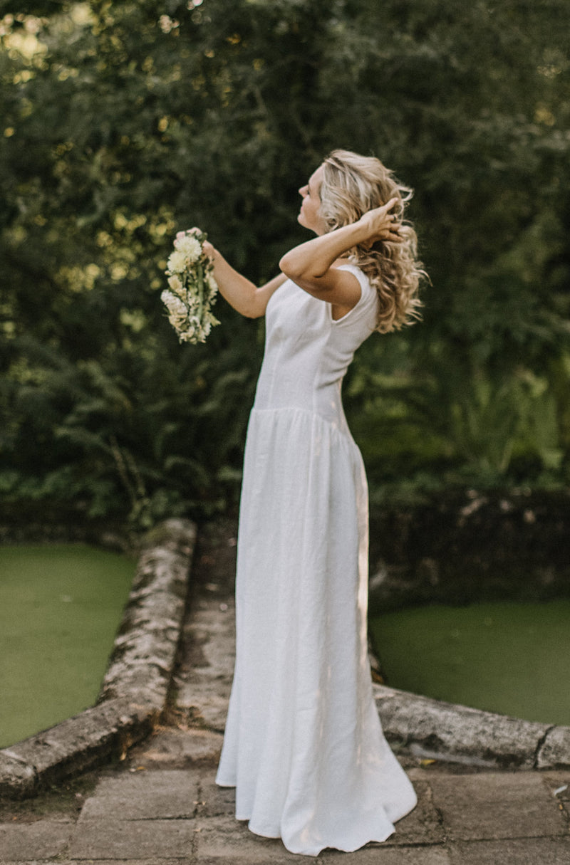 Simple elegant linen wedding dress