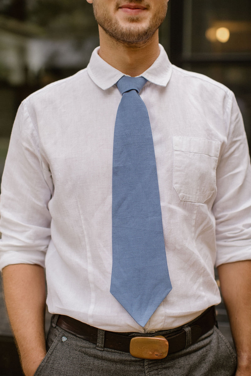 Linen necktie
