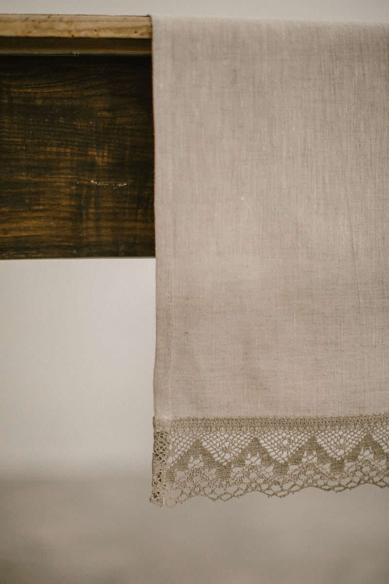 Linen Table Runner With Lace