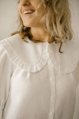 Puritan collar linen blouse