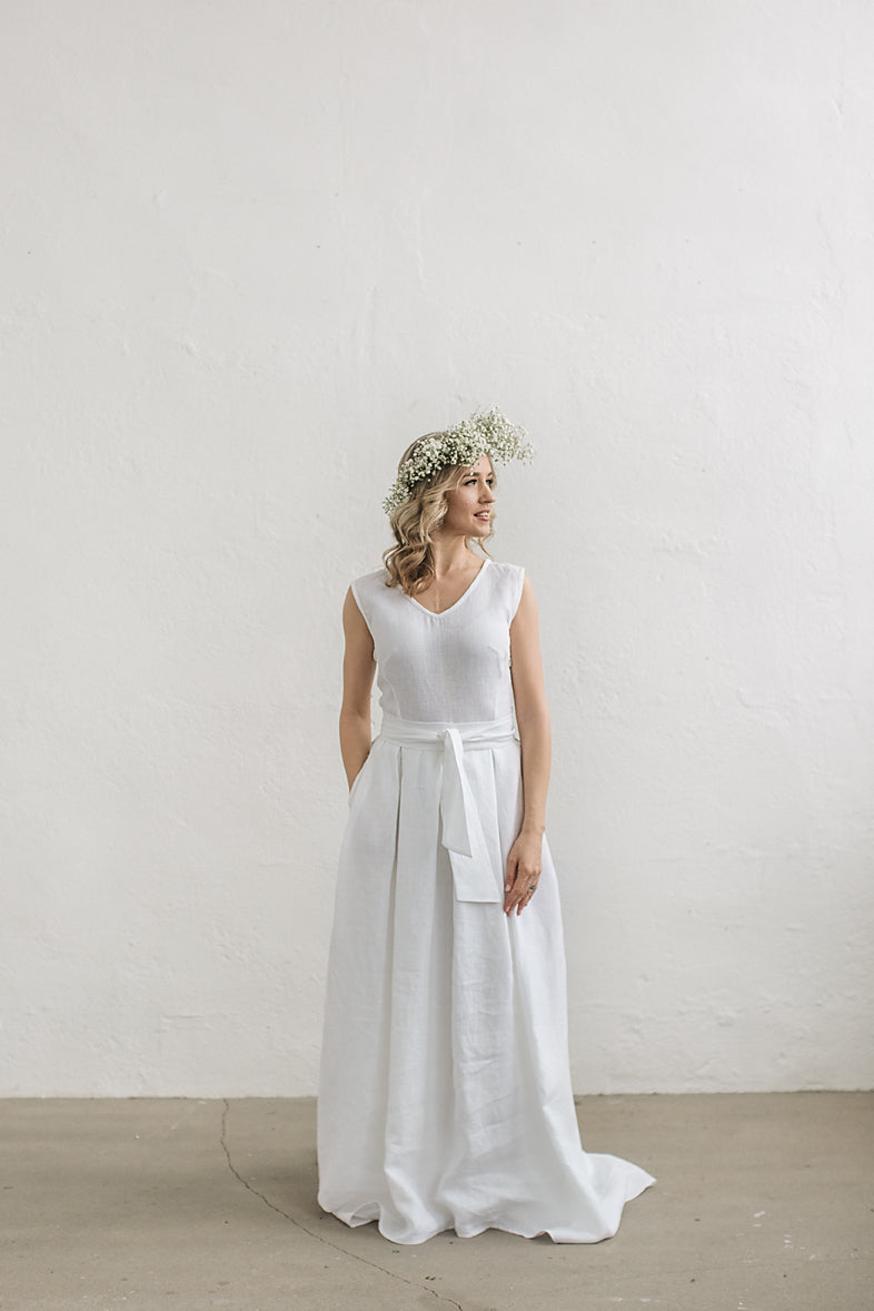 Linen wedding dress with a train