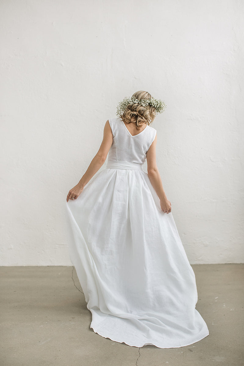 Linen wedding dress with a train